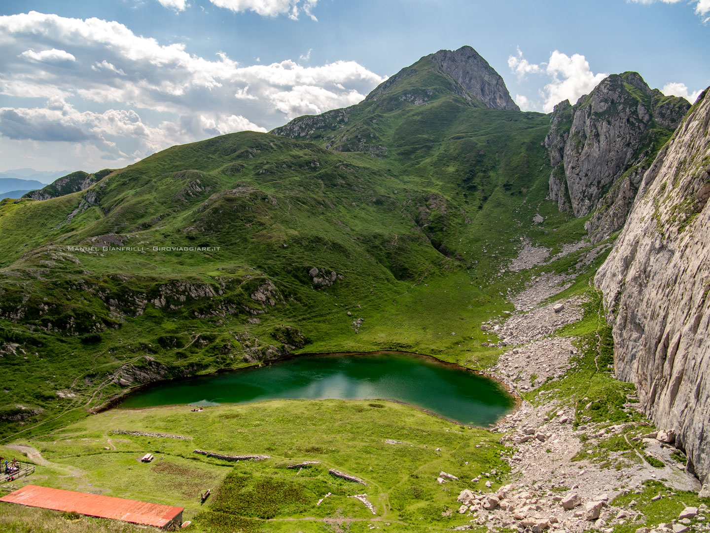 Lo splendido lago Avostanis Lo splendido lago Avostanis