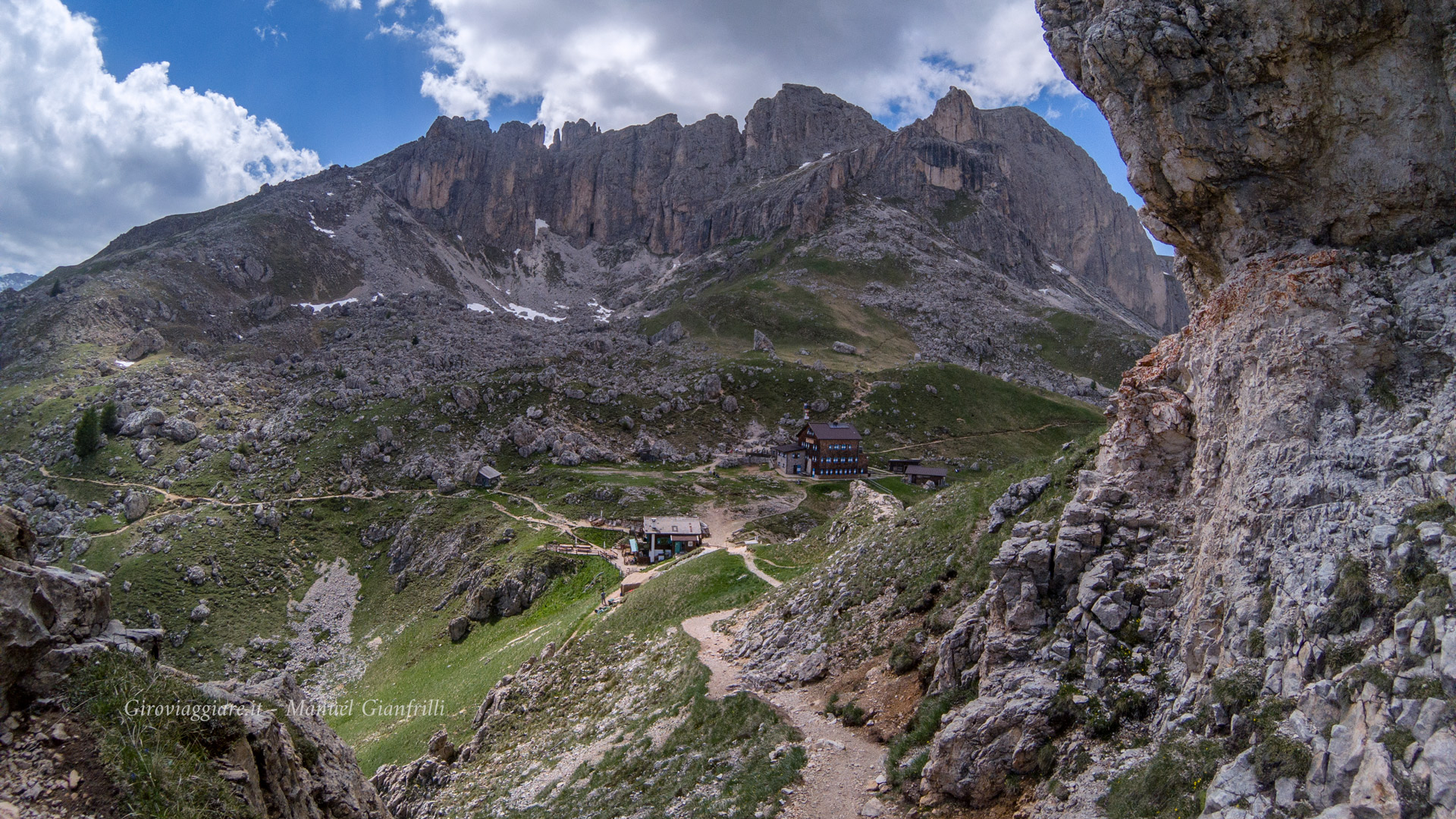 Splendida veduta sui rifugi Splendida veduta sui rifugi