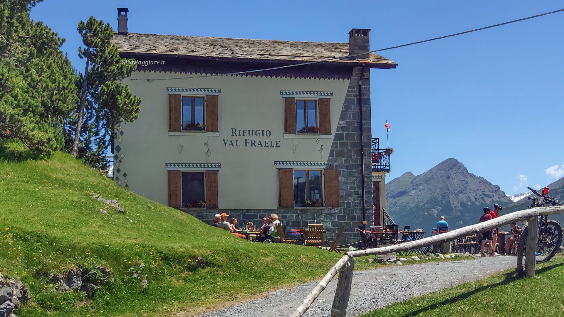 Rifugio Val Fraele Rifugio Val Fraele