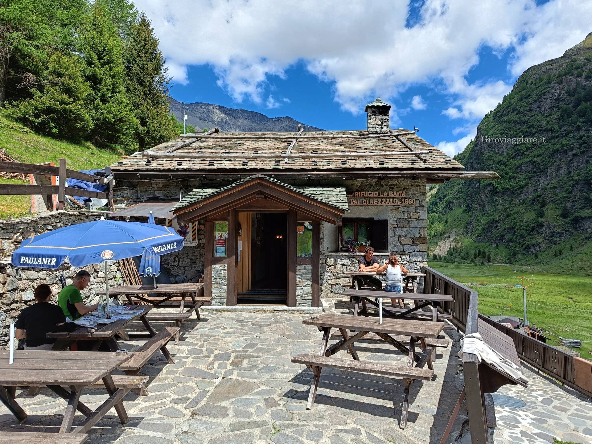 Il rifugio la Baita Il rifugio la Baita