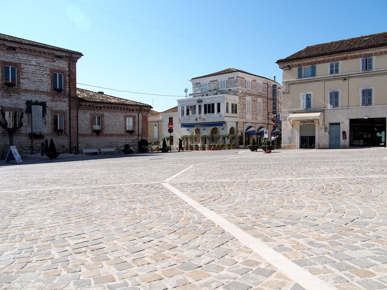 Piazza del Santuario - Numana P3280022