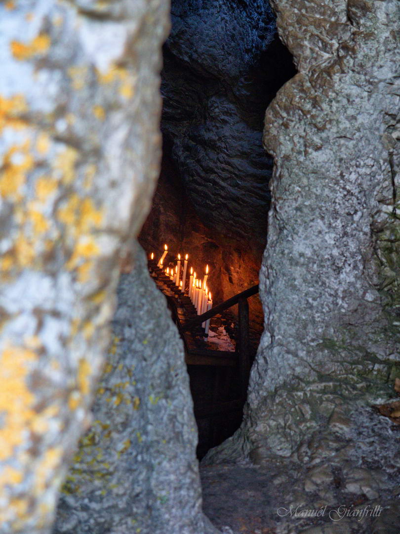 Grotta si San Benedetto Ingresso alla grotta