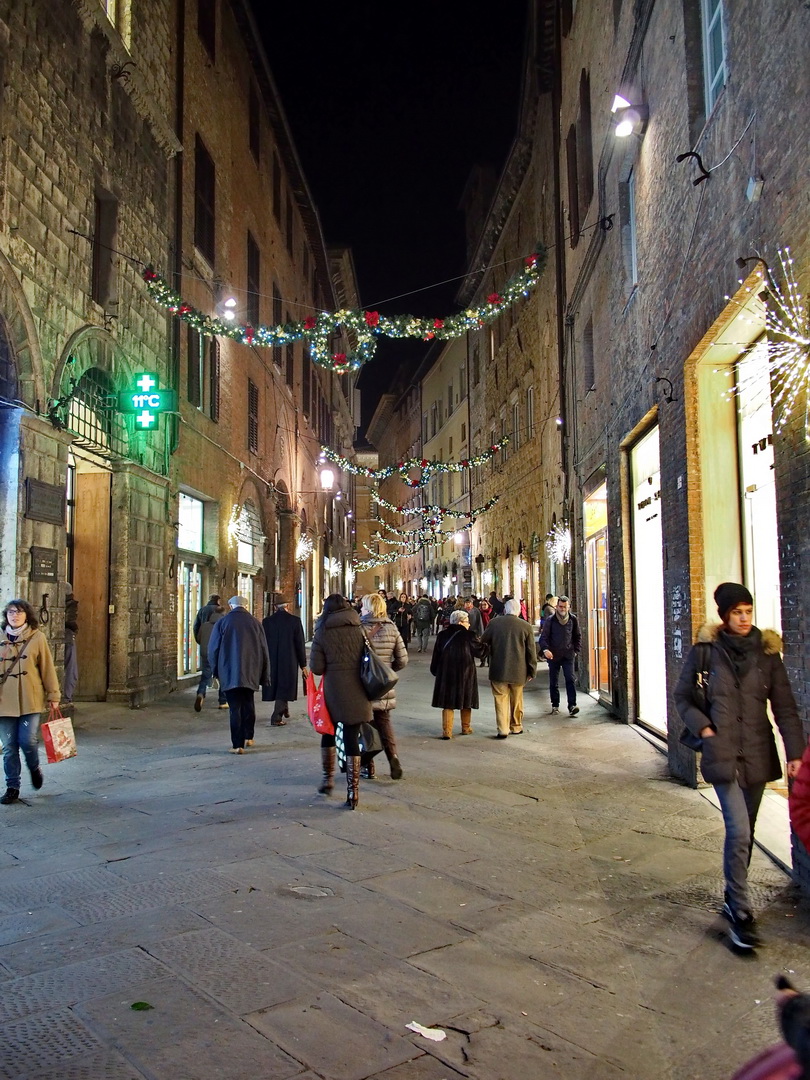 Per le vie di Siena