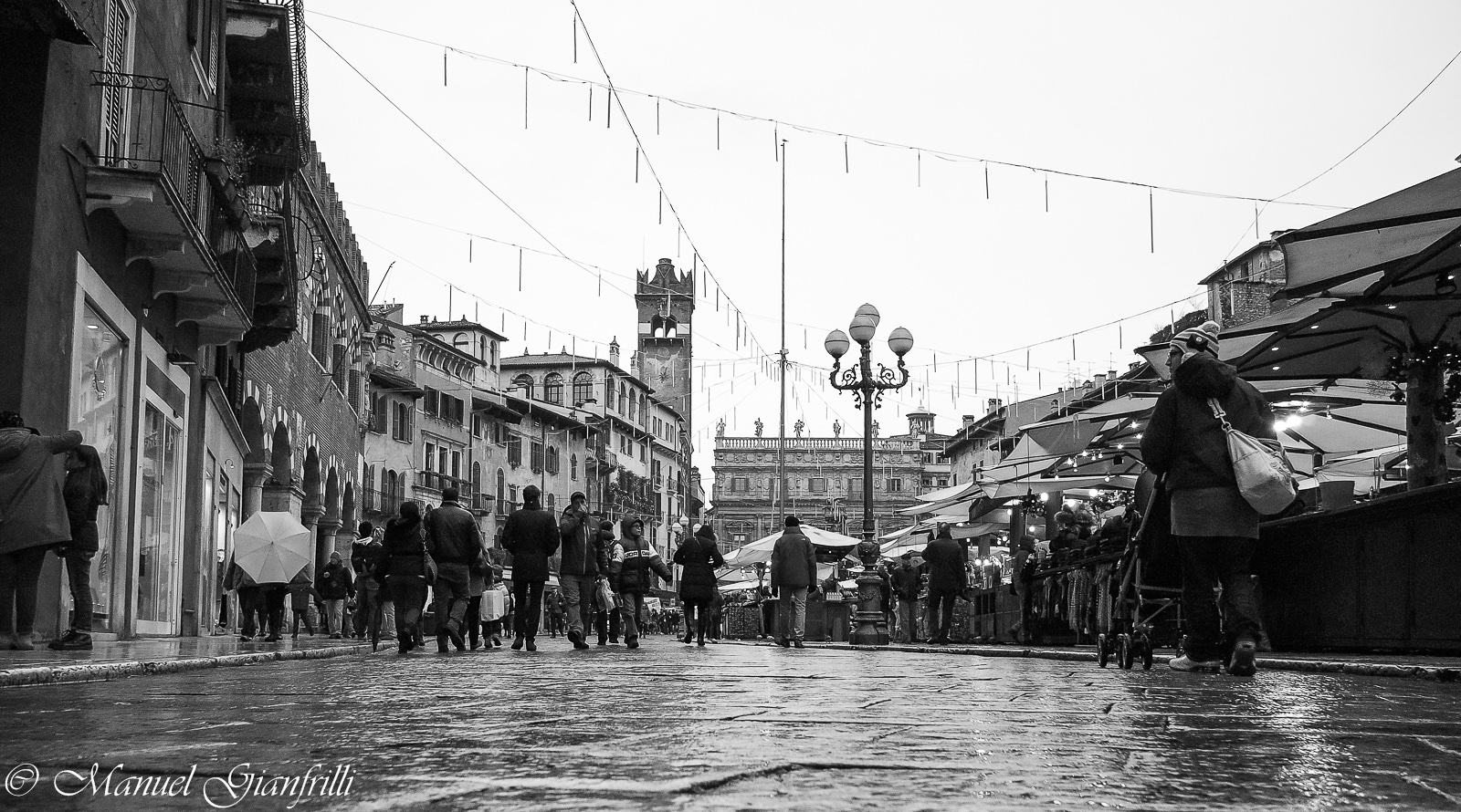 Piazza delle Erbe - Verona veronapiazzaerbe